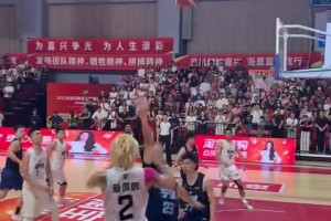 上人民日?qǐng)?bào)了！浙BA驚現(xiàn)壓哨絕殺 網(wǎng)友：這不比CBA好看？