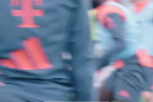 愛穿外套的奧利塞！于帕梅卡諾和奧利塞訓(xùn)練中的對抗！