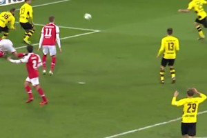 老對(duì)手了！多特蒙德客場(chǎng)對(duì)陣美因茨十球精選！