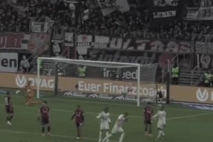 黃金射術(shù)！看臺(tái)視角看凱恩此前的地面加塞球！