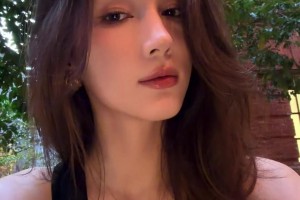 太有感覺了！楊政女友孟雅芳：比美照更有吸引力的是live~