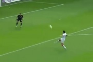 焦點大戰(zhàn)！多特蒙德與科隆對陣中的經(jīng)典進球！桑喬精彩操作！