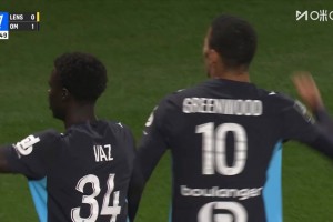 無解射術(shù)天賦！格林伍德禁區(qū)外不停球直接遠(yuǎn)射破門！