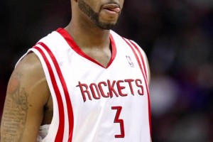 火箭會(huì)退役麥迪球衣嗎？楊毅：不會(huì)，相處不愉快，成就也不夠高