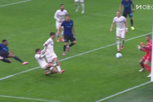 神了！國(guó)米攻勢(shì)如潮連續(xù)射門！德赫亞神勇?lián)涑觯?></span>
                                            <i class=