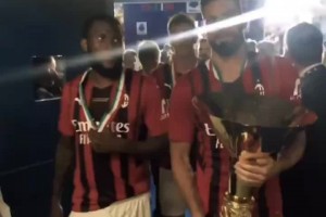 打破米蘭9號(hào)魔咒的男人，吉魯?shù)膫髌婕t黑生涯