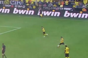 帕科封神戰(zhàn)！德甲多特蒙德對陣奧格斯堡的經(jīng)典進球！