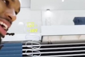 霸凌新秀？穆雷隊內(nèi)訓(xùn)練竟公然對霍姆斯拳打腳踢！