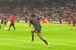 身體天賦太炸裂了！米蘭：踢過球的都知道，他這爆發(fā)力有多逆天！