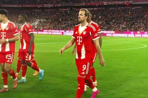 全能王！網(wǎng)友：我沒見過32歲的貝肯鮑爾，但我見到了32歲的凱恩！