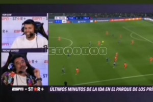 當年阿圭羅和拉維奇看到帕瓦爾對梅西剪刀腿，直接炸了！