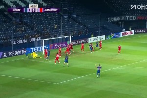 顏駿凌出擊撲空??古德破門，海港0-2落后