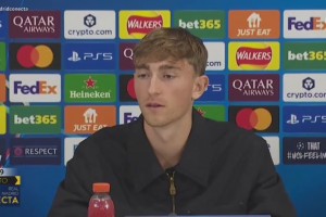 赫伊森在新聞發(fā)布會上力挺維尼修斯，直截了當，毫不拐彎抹角！