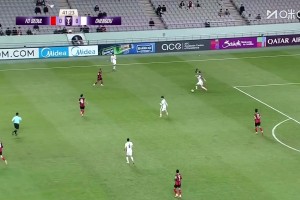 你的林皇??林加德與蓉城球員萊切特起沖突