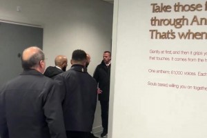 賽后球迷問皇馬會進步嗎？姆巴佩表示：是的，是的，絕對會！