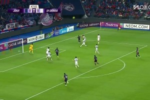 朱辰杰遭對(duì)方轉(zhuǎn)身戲耍，霍納桑笑納空門！申花0-1柔佛