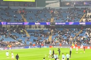 科幻片！切爾基高空精彩停球裝逼成功