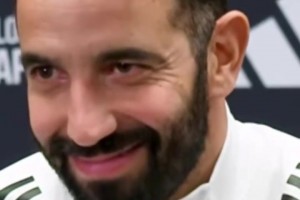 差點笑出來~阿莫林談到前熱刺主帥澳波奪得歐聯(lián)后被解雇