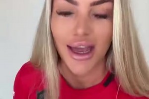 依舊會(huì)玩！曼聯(lián)女網(wǎng)紅預(yù)測(cè)晚上比賽：曼聯(lián)2比1拿下熱刺！