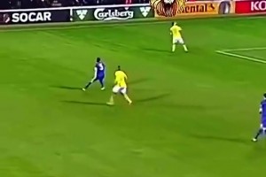 這運(yùn)氣也是沒誰了！這可能是，伊布職業(yè)生涯最輕松的一粒進(jìn)球！