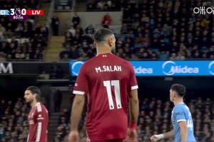 還是越位！解說：索博一開始不想給薩拉赫傳球