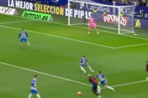 硬捧？球迷質(zhì)疑亞馬爾進(jìn)球提名普斯卡什：這種球安東尼有10個