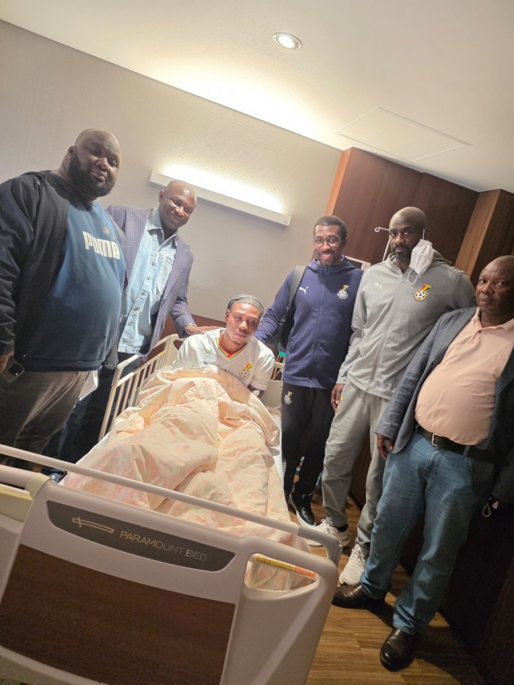 加納官方：對(duì)陣日本受傷的阿布·弗朗西斯已成功接受手術(shù)