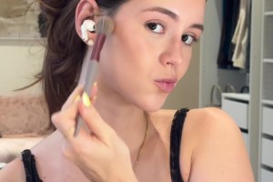 理查利森老婆真是神仙顏值~哪怕生完孩子了，顏值依舊這么高~