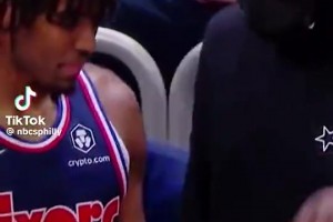 今天39分手刃登哥！哈登在76人時期，沒少指導(dǎo)馬克西啊