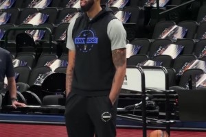 肉眼可見的胖！深陷交易流言的濃眉，什么時候才可以復出呢？