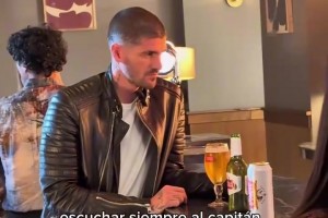 找到擅長的領(lǐng)域了？德保羅拍攝廣告花絮！梅西點贊~