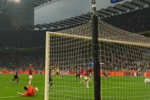 預(yù)熱米蘭德比！國米官推：小圖拉姆這腳堪稱理論上的十分角