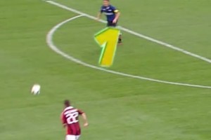 國米官推：需要強(qiáng)調(diào)的是，薩隊這次暴力沖擊發(fā)生在80分鐘以后