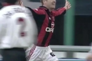 空霸比埃爾霍夫！頭球可以頂出弧線，98-99賽季米蘭奪冠功臣！