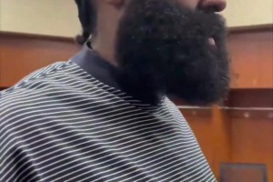 登哥無奈：我們不是健康陣容 誰能打我們就用誰（冷笑）