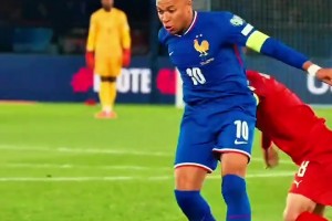 超跑掛擋！姆巴佩這一次一條龍，完美詮釋何為“無(wú)法防守”！