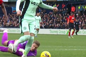 優(yōu)雅無需多言！切爾西：可惡，又被他秀到了！