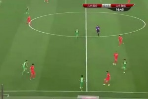 中超惡漢！當年戴琳連環(huán)踢惹怒對方，隨后直接被撂翻在地